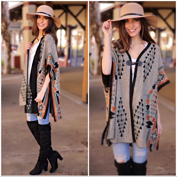 Infinity Raine Sweaters - ✨LAST ONE✨Aztec Poncho Cardigan